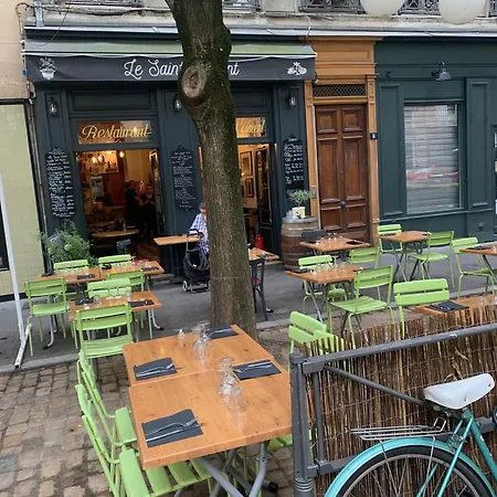 Grand De Charme Idealement Situe Lyon